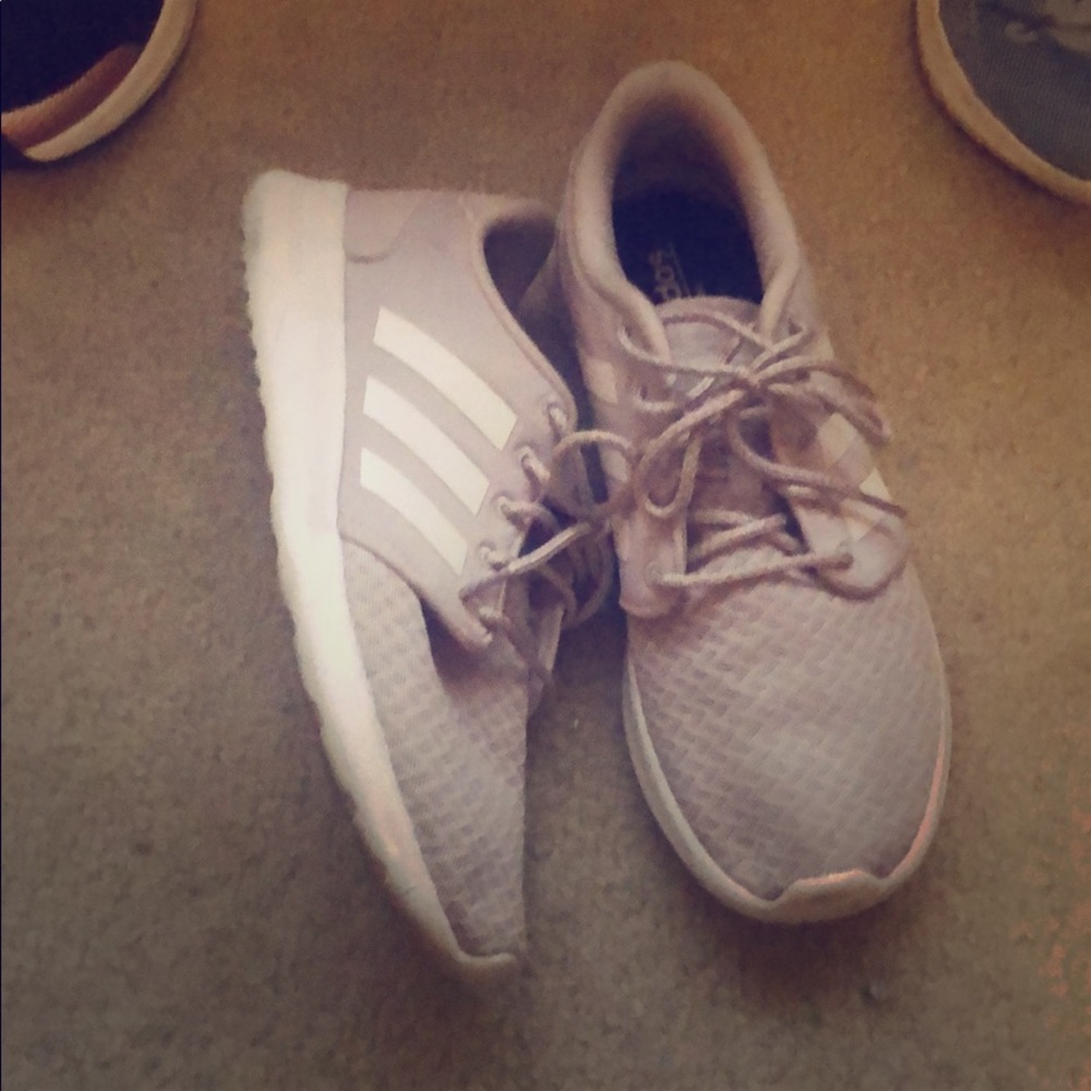 Light pink adidas size 8 good condition